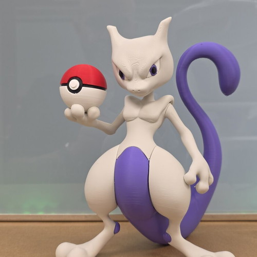 Mewtwo figure like new, 21 cm