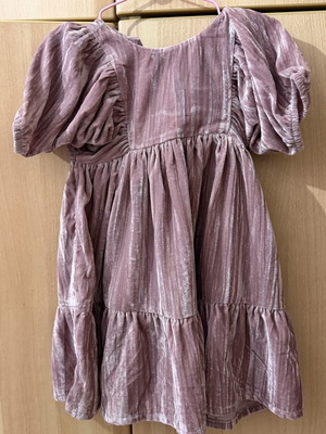 H&M velvet dress like new, worn once