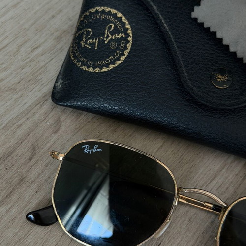 Ray-Ban Octagonal sunglasses black with gold like new with case and cloth