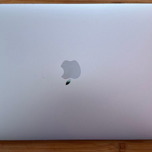 Apple MacBook Pro Touch Bar 13-inch 2016 like new