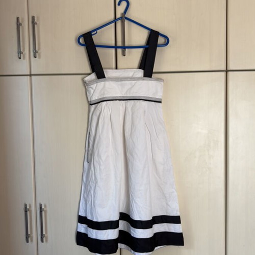 Zara women's dress size S like new, black and white