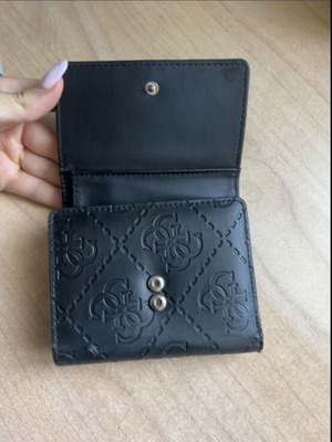Guess wallet, black