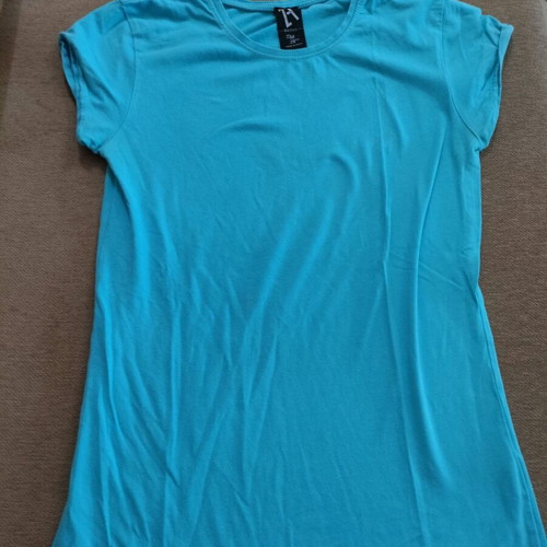 Zara T-shirt used, pack of two, white and turquoise, size M