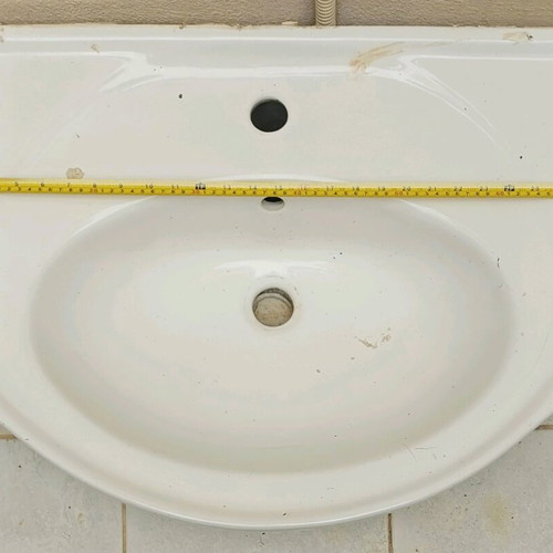 Large Porcelain Bathroom Sink 75cm used with scratch