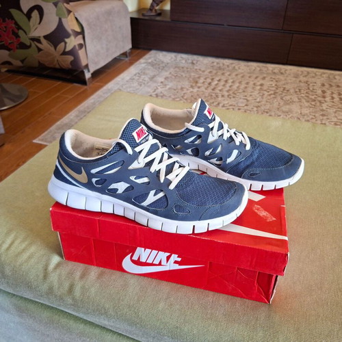 Nike Free Run+ 3 running shoes, navy blue and gold, size 46
