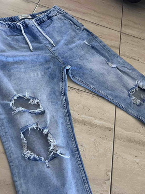 Τζιν παντελόνι Pull and Bear Jogger Style σαν καινούργιο, ανδρικό μέγεθος M, μπλε