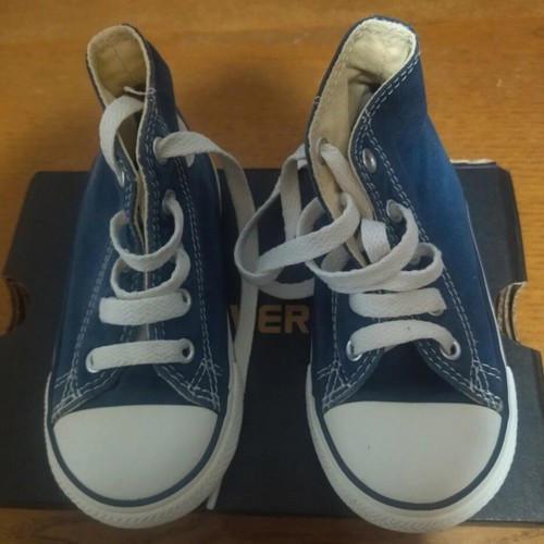 Converse Chuck Taylor All Star kids' athletic shoe size 23 like new, blue