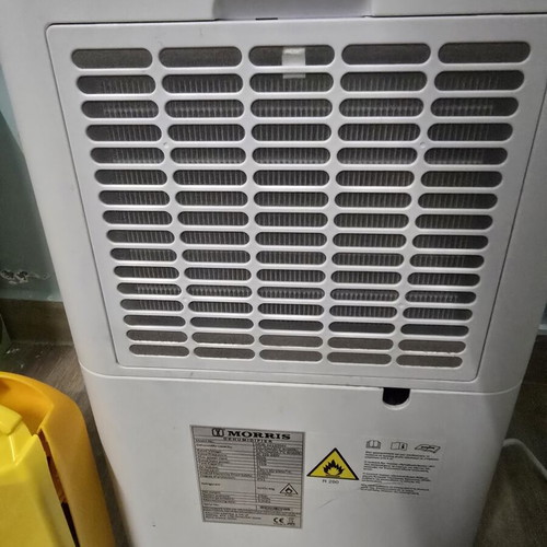 Morris MDB-12120INV 12L dehumidifier with 5-stage air filtration like new