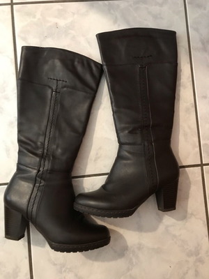Women's boots used knee-high brown size 36