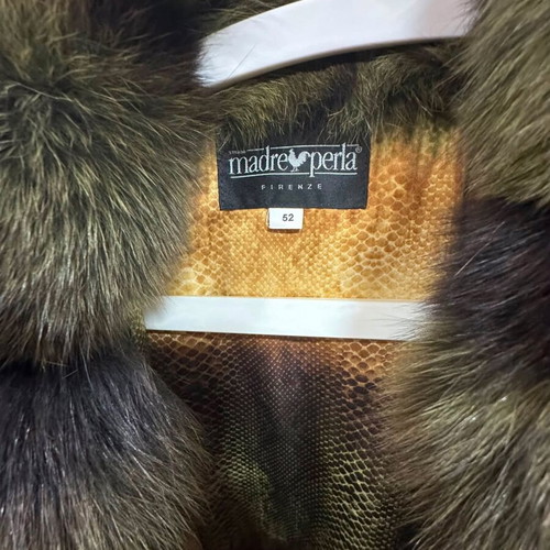 Fur coat with separate inner lining, size 6XL