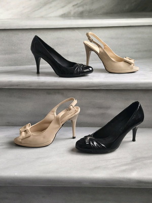 Set of two women's shoes black patent pumps and beige slingback sandals size 37 used