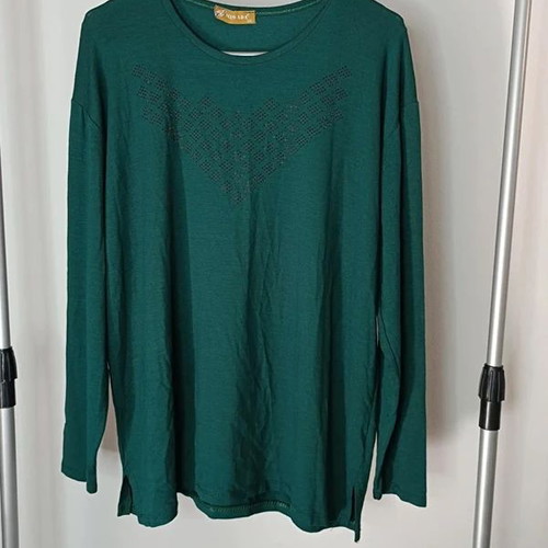 Miss Ada Long Sleeve Cypress Green Blouse 3XL like new with Rhinestones