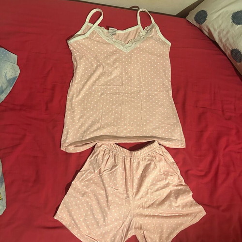 Pink pyjamas like new, size M