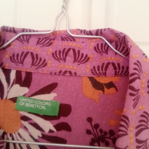 Benetton floral long-sleeve shirt like new, multicolor