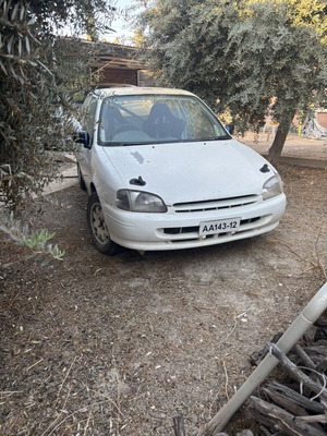 Toyota Starlet Rally Car μεταχειρισμένο με αναβαθμίσεις και χειροκίνητο κιβώτιο
