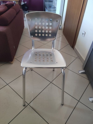 Αλουμινένιες καρέκλες σαν καινούργιες, σετ 8 ή μεμονωμένες