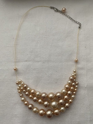 Elegant pearl necklace pink-gold, like new, 3 strands, 50 cm