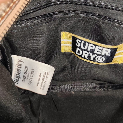 Superdry small shoulder bag used, gold color