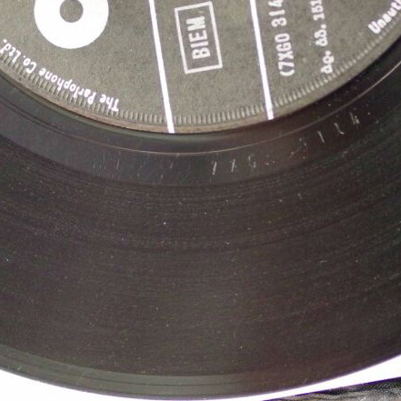7'' Vinyl Record Έφυγε έφυγε & Δεν σε πιστεύω used, laiko