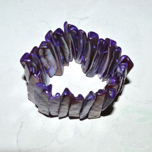 Purple elastic bracelet like new