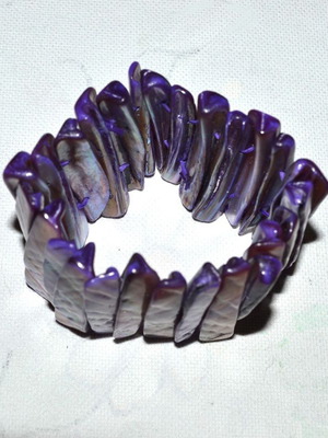 Purple elastic bracelet like new