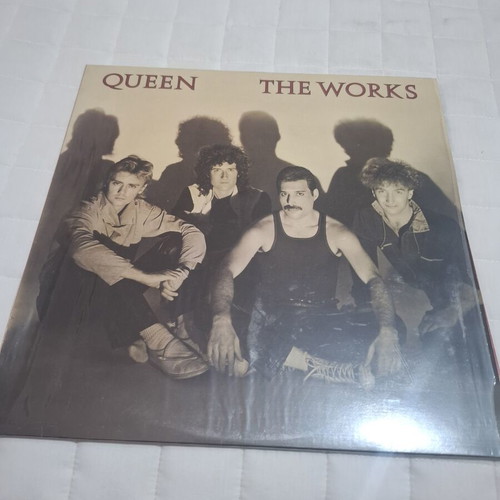 Queen The Works 1984 original vinyl like new