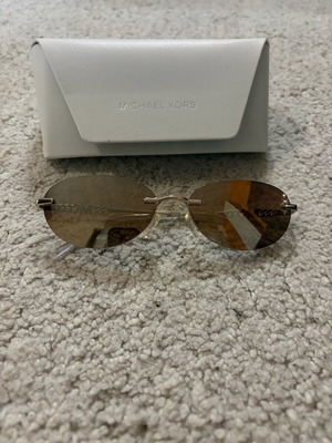 Michael Kors women's sunglasses like new, gold mirrored lenses