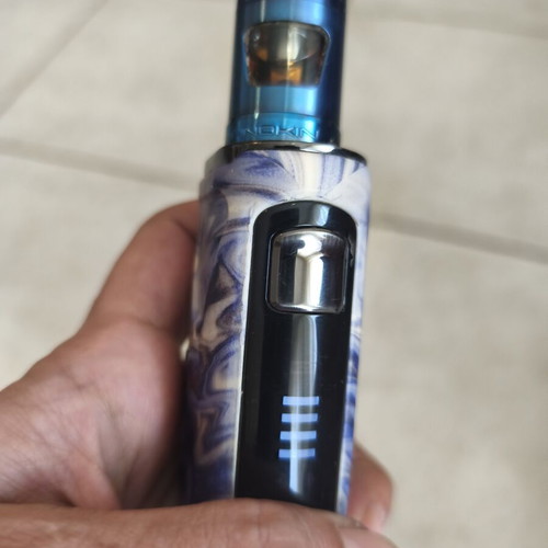 Electronic cigarette slightly used
