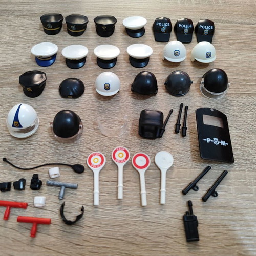 Playmobil Police Hats and Accessories used, set