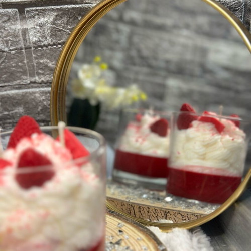 Strawberry αρωματικό κερί σόγιας 300gr κατόπιν παραγγελίας