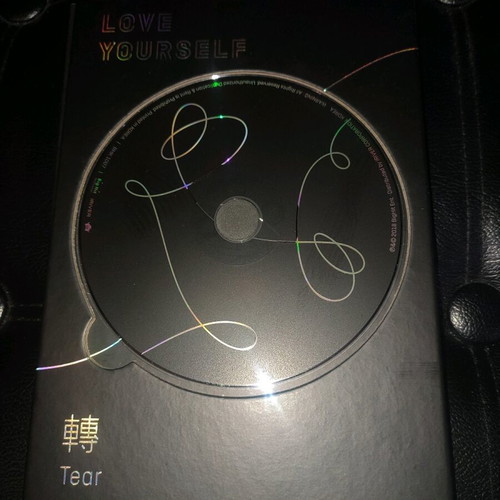 BTS Love Yourself Tear album like new, kpop