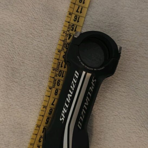Speciazed bicycle stem like new, size 31.8