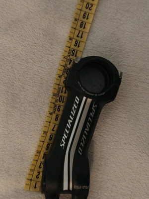 Speciazed bicycle stem like new, size 31.8