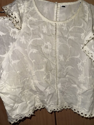 Zara white top with knitted details and metal beads size S like new