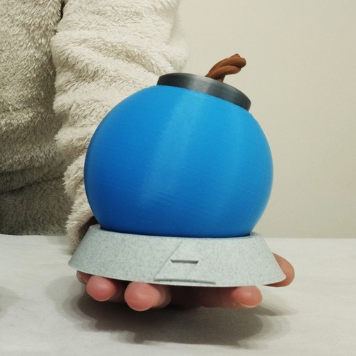 Legend of Zelda Bomb and Triforce Base 3D Printed Figure 10 cm new