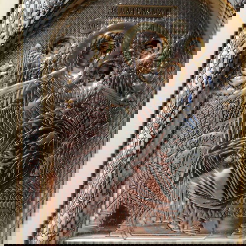 Επάργυρη εικόνα Παναγίας Παντάνασσας καινούργια με ξύλινη βάση