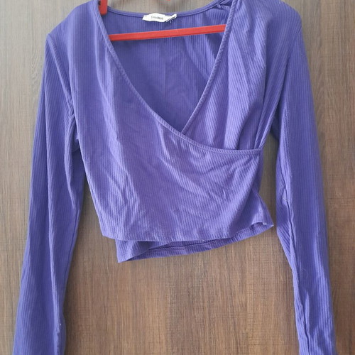 Toi&Moi fitted purple wrap top