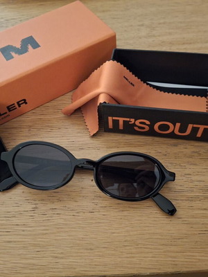 Meller Oba sunglasses new, black