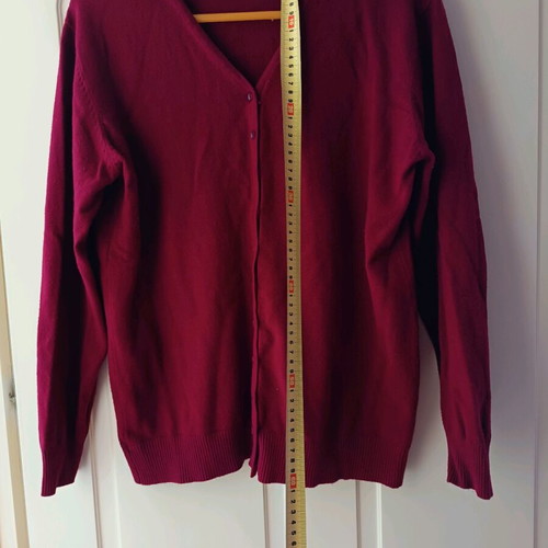 Red cardigan used, size M, soft fabric