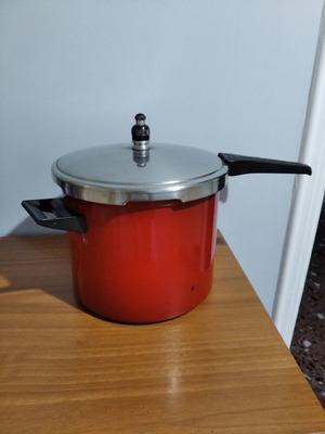 Χύτρα 6 λίτρα Sicomatic Silit μεταχειρισμένη