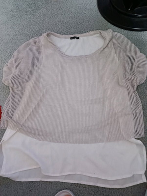 Zara large t-shirt like new, light gray with soft inner layer