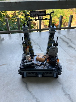 Σετ Lego Wednesday 76780 με ελλείψεις