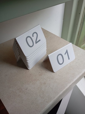 Table numbering set like new, pack of 25 for restaurant