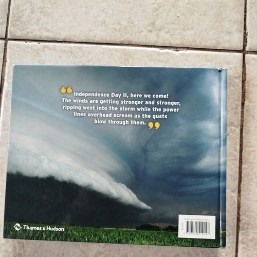 English Book On Tornadoes Adventures In Tornado Alley "The Storm Chasers" like new