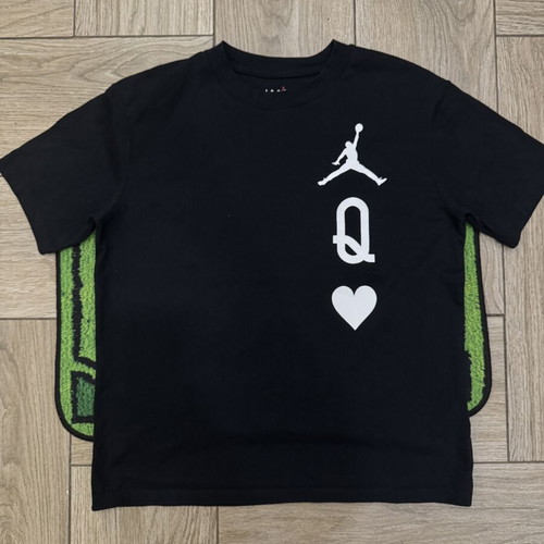 Jordan T-shirt small, like new, black
