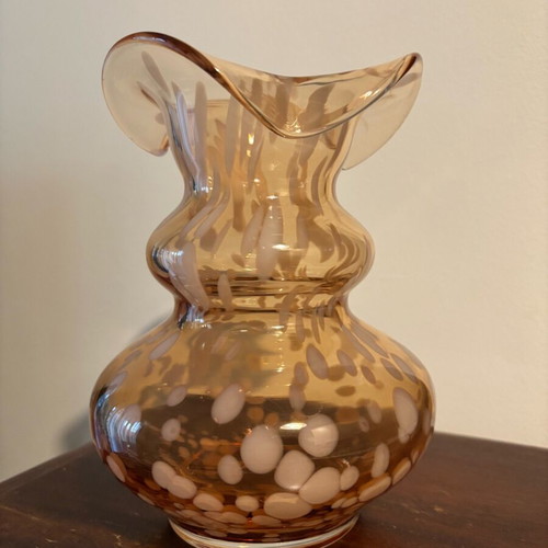 Murano vase handmade in like new condition