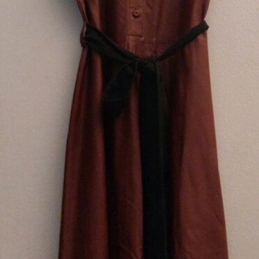 Regalinas women's leather dress like new, size M, brown