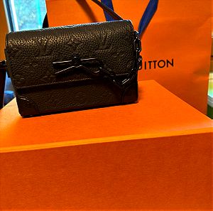 Louis Vuitton Steamer Wearable Wallet Monogram Leather Black M81746