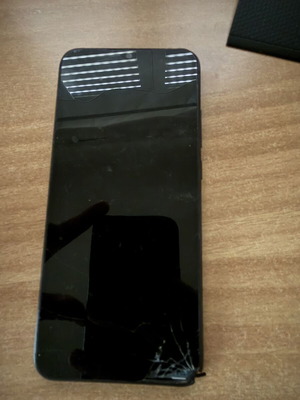 Xiaomi Redmi Note 5T used with cracked screen, 32GB, Android