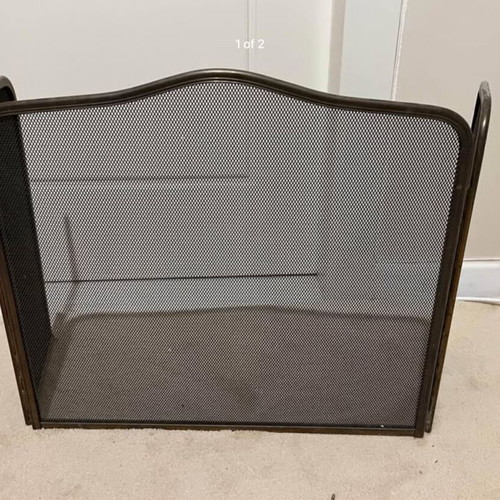 Fireplace screen bronze like new, needs polishing